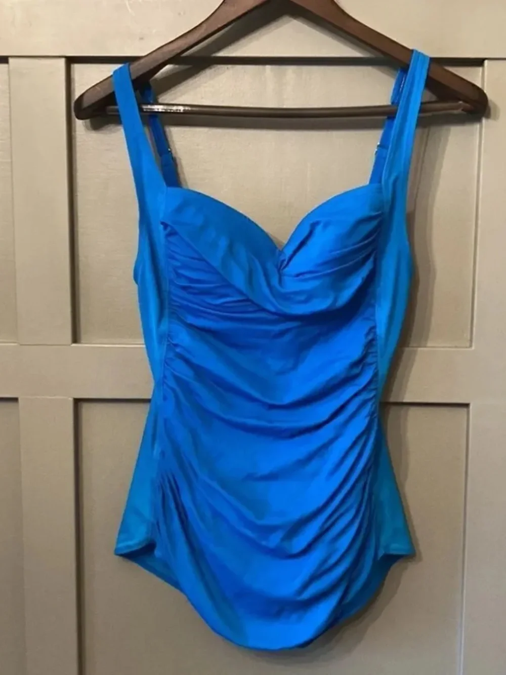𝅺Beach Betty Blue Tummy Control Slimming Ruched One Piece Swimsuit Size Medium